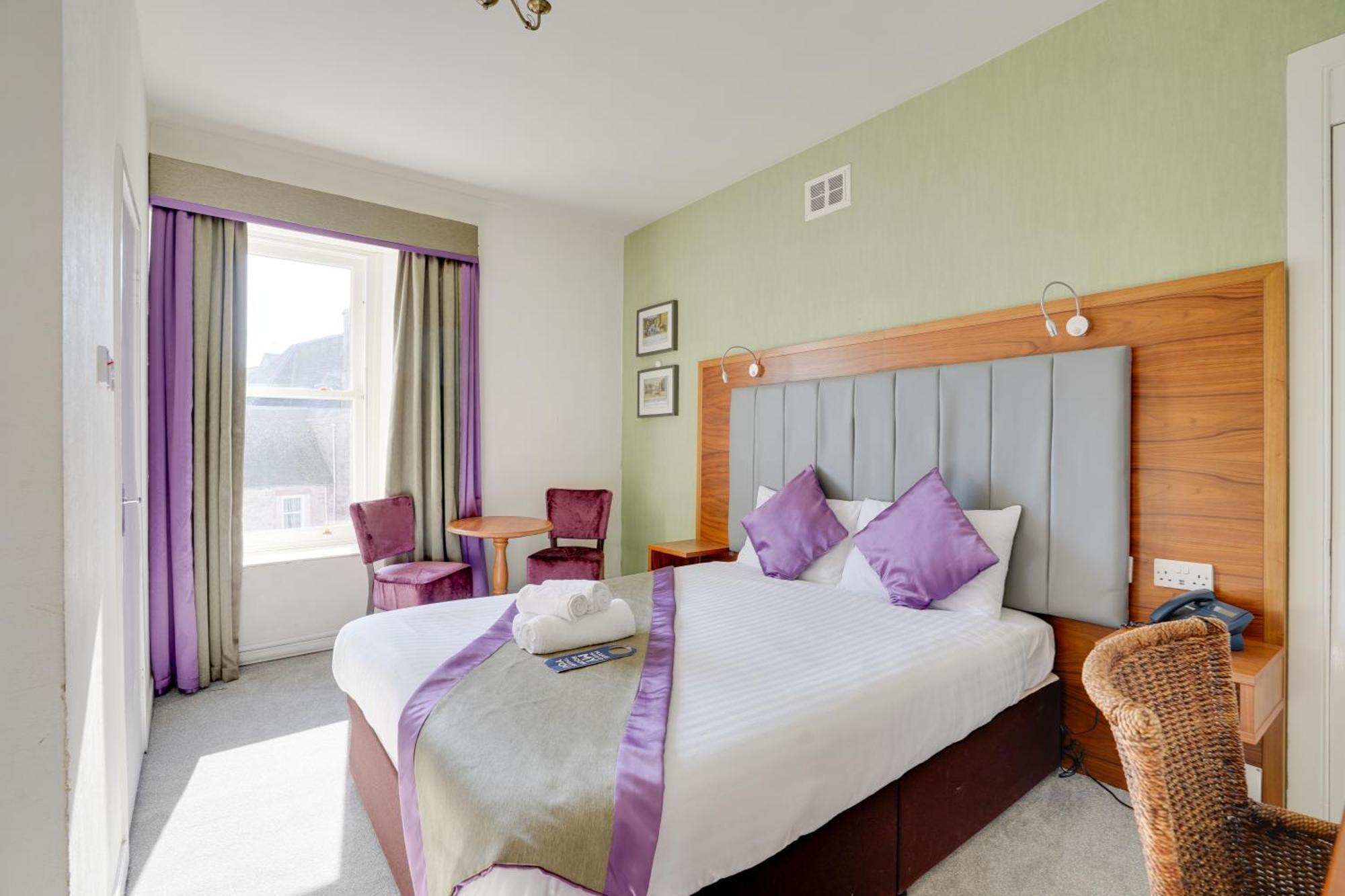 The County Hotel - Self Check-In, Ultra Fast Wi-Fi, Free Parking, Central Location Селкерк Екстер'єр фото