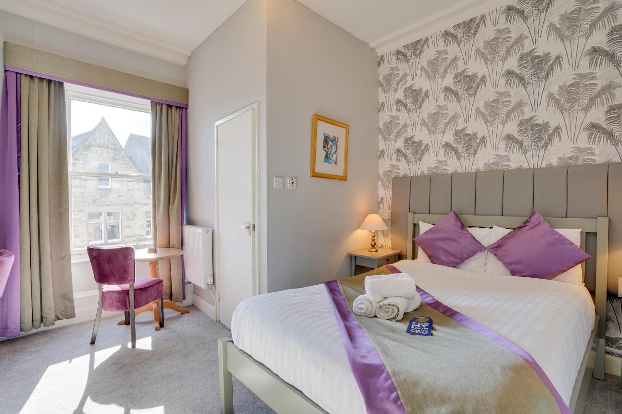 The County Hotel - Self Check-In, Ultra Fast Wi-Fi, Free Parking, Central Location Селкерк Екстер'єр фото